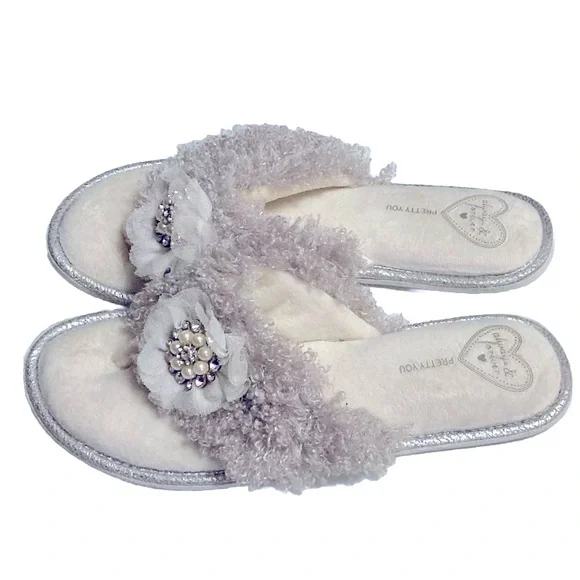 Pretty You Luxury Floral Bling Comfy Slippers!! - Picture 3 of 8